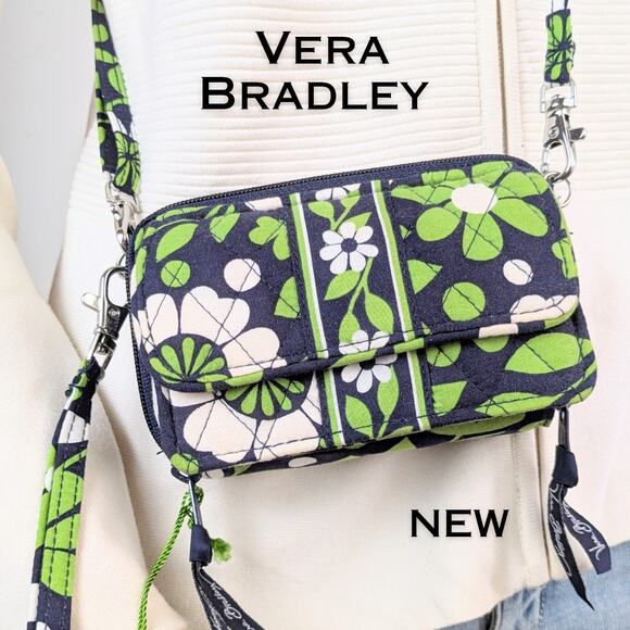 Vera Bradley Lucky You All in One Crossbody Wallet Wristlet Navy Floral NEW - Picture 1 of 10